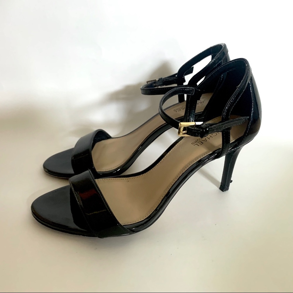 Micheal Kors Sandals